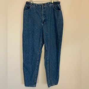 Lee’s vintage elastic waist bootcut jeans. W20.